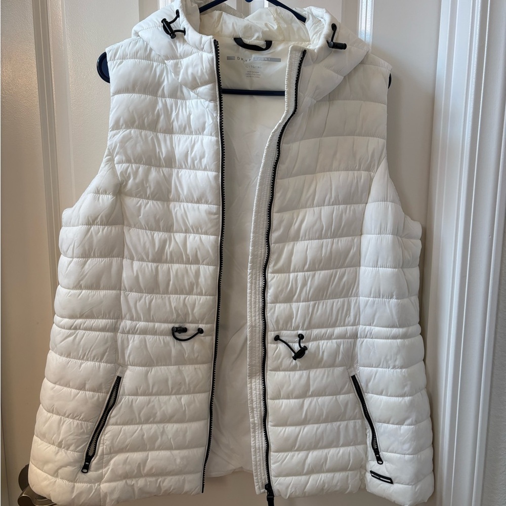 DKNY White Puffer Hooded Vest
